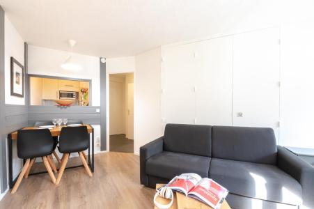 Rent in ski resort 2 room apartment 4 people (Aiguille) - Résidence les Jonquilles - Chamonix - Living room