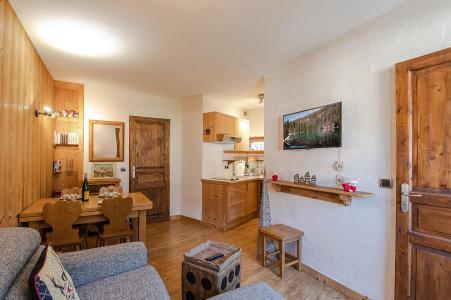Rent in ski resort 2 room apartment 4 people (Paradis) - Résidence Lognan - Chamonix - Living room