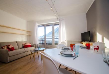 Rent in ski resort 2 room apartment 4 people - Résidence Lyret - Chamonix - Living room