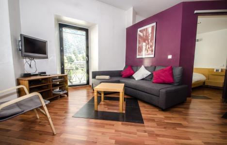 Rent in ski resort 2 room apartment 4 people - Résidence Pavillon - Chamonix - Living room