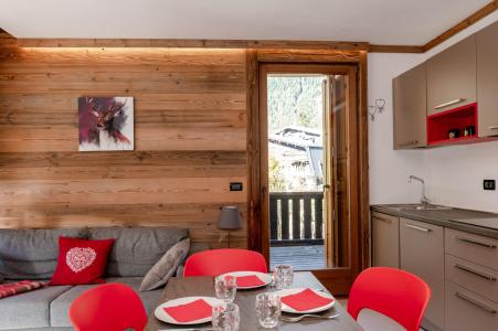 Rent in ski resort 3 room apartment 4 people (LIVIA) - Résidence Rivo - Chamonix - Living room