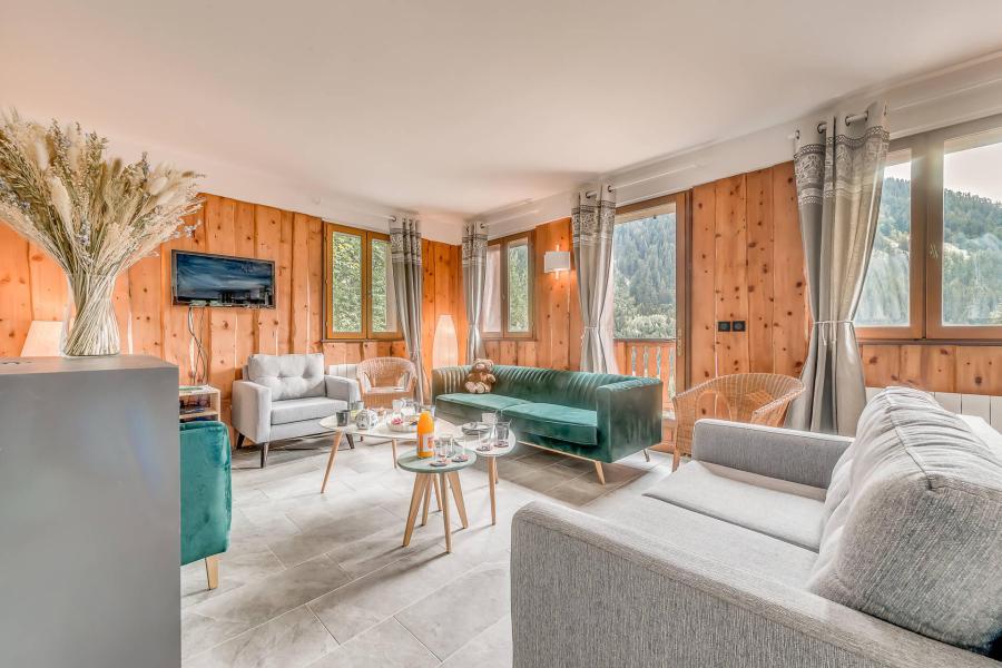 Rent in ski resort 9 room chalet 14 people (CH) - Chalet Baratte - Champagny-en-Vanoise - Living room