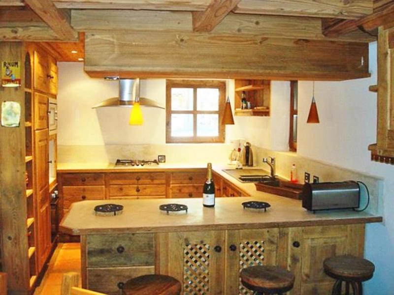 Rent in ski resort Chalet Bucher - Champagny-en-Vanoise - Kitchen