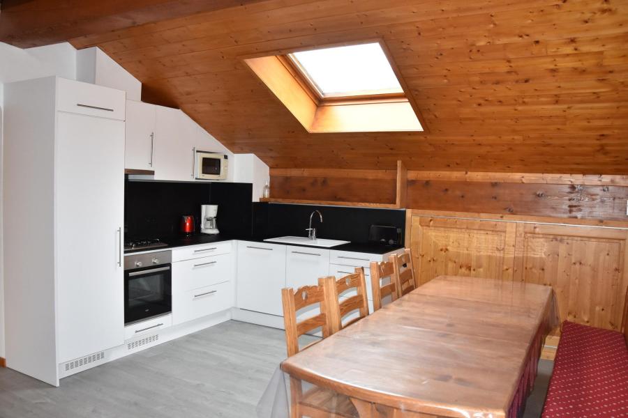 Rent in ski resort 5 room duplex apartment 10 people (4) - Chalet Cristal - Champagny-en-Vanoise - Kitchen