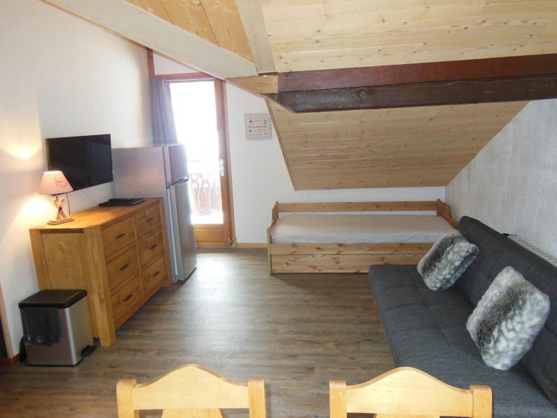 Rent in ski resort 2 room apartment 4 people (021CL) - Chalet Fleur de Neige - Champagny-en-Vanoise - Bedroom