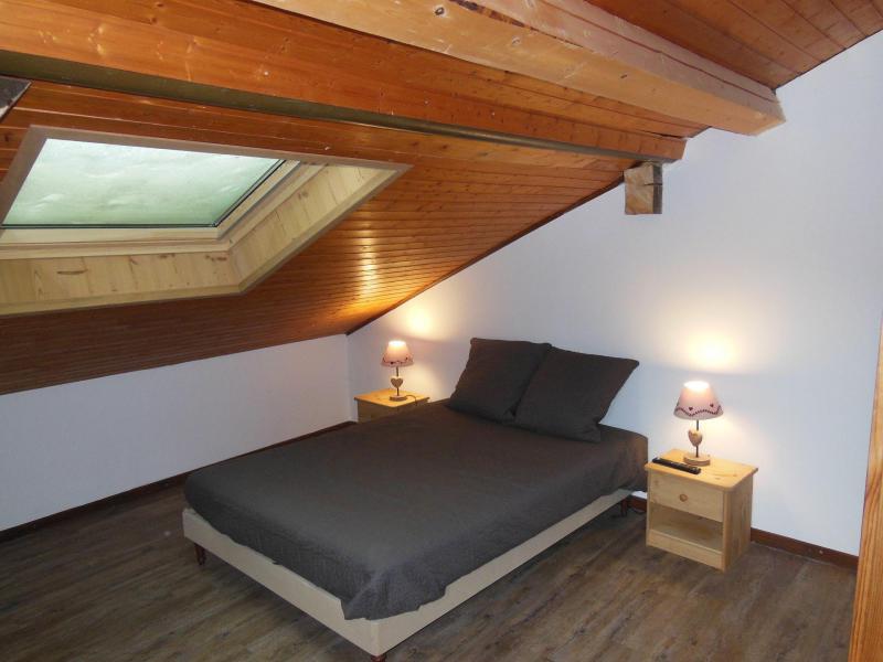 Rent in ski resort 2 room apartment 5 people (014CL) - Chalet Fleur de Neige - Champagny-en-Vanoise - Double bed