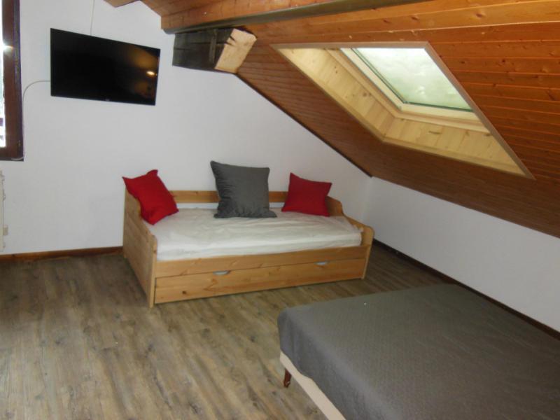 Wynajem na narty Apartament 2 pokojowy 5 osób (014CL) - Chalet Fleur de Neige - Champagny-en-Vanoise - Pokój gościnny