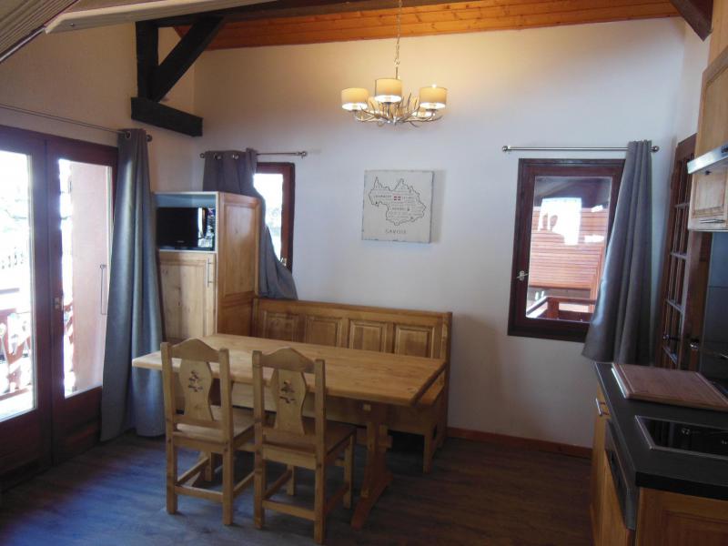 Alquiler al esquí Apartamento 2 piezas para 4 personas (021CL) - Chalet Fleur de Neige - Champagny-en-Vanoise - Mesa
