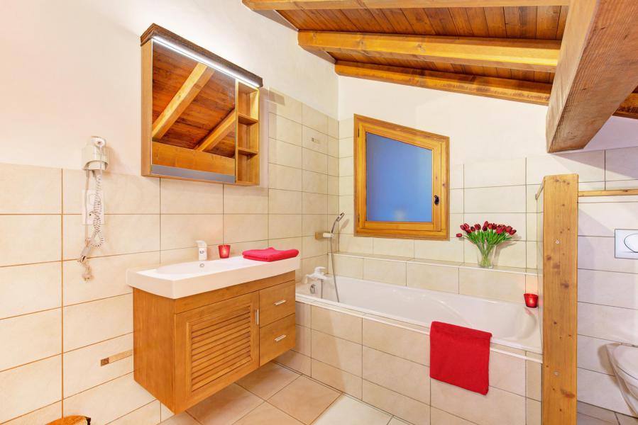 Rent in ski resort Chalet Rosa Villosa - Champagny-en-Vanoise - Bathroom