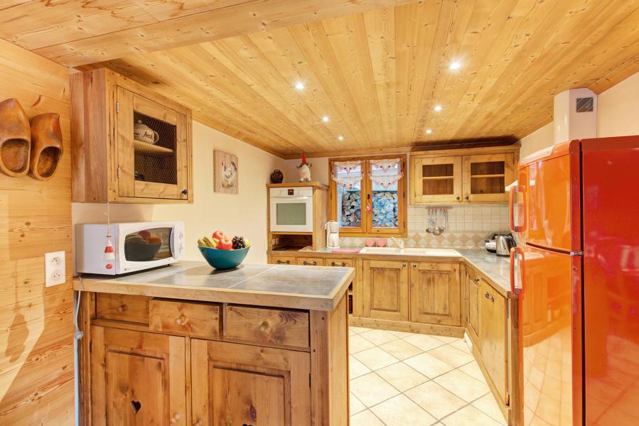 Rent in ski resort Chalet Rosa Villosa - Champagny-en-Vanoise - Kitchen