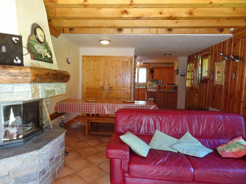 Rent in ski resort 6 room triplex apartment 12 people - Chalet Soldanelles - Champagny-en-Vanoise - Living room