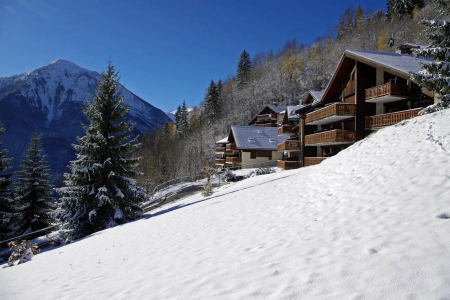 Vacances en montagne Les Hauts de Planchamp - Ancoli - Champagny-en-Vanoise - Extérieur hiver
