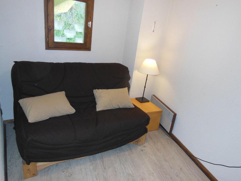 Rent in ski resort 3 room duplex apartment 6 people (D023CL) - Les Hauts de Planchamp - Campanule - Champagny-en-Vanoise - Sofa bed