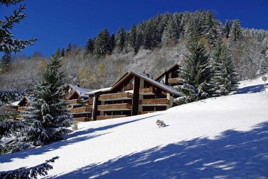 Аренда на лыжном курорте Les Hauts de Planchamp - Dryades - Champagny-en-Vanoise - зимой под открытым небом