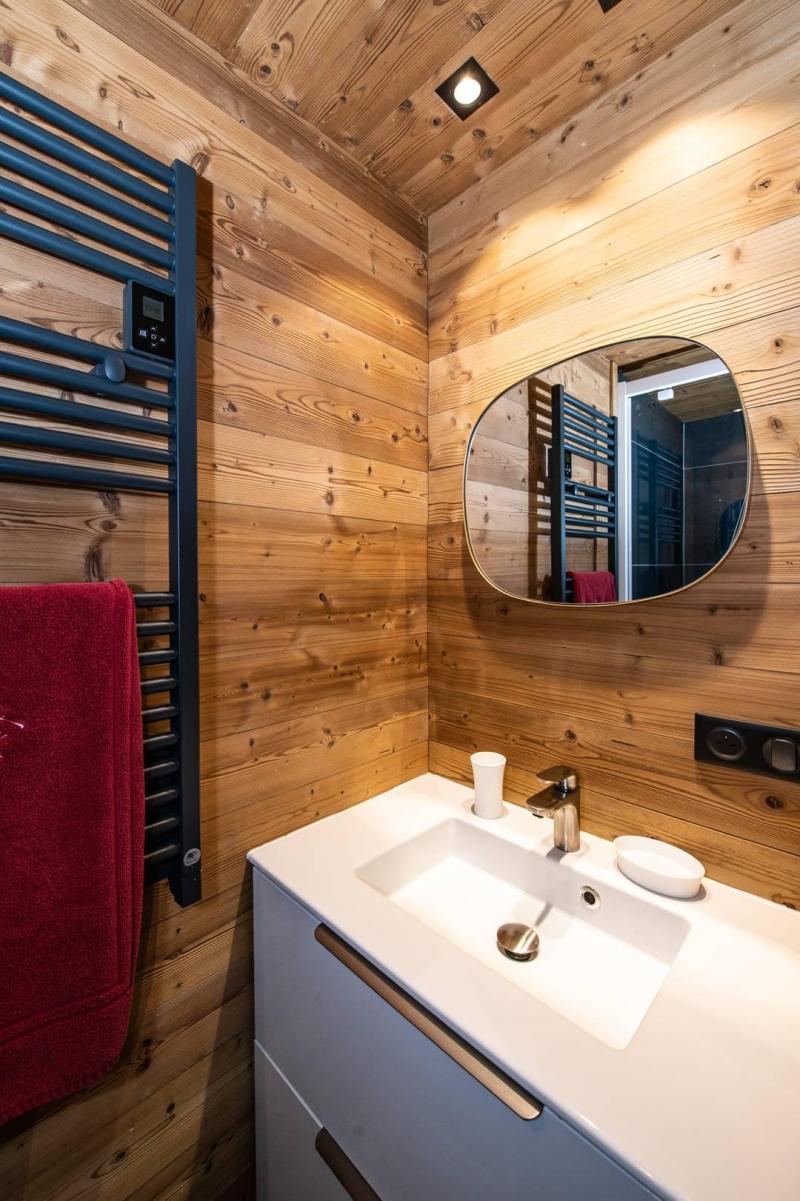 Alquiler al esquí Apartamento dúplex 4 piezas 8 personas (19) - Résidence Club Alpina - Champagny-en-Vanoise - Lavabo