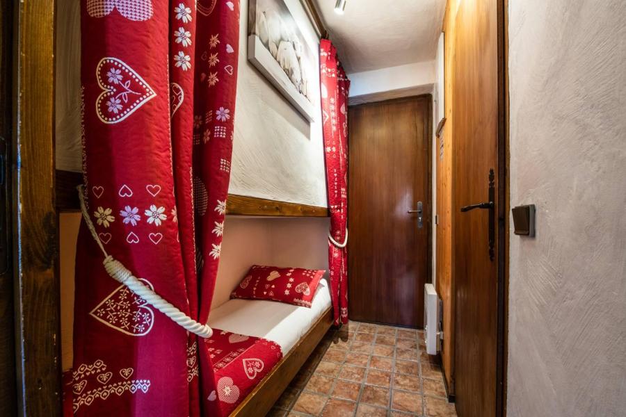 Rent in ski resort Studio sleeping corner 3 people (15) - Résidence Club Alpina - Champagny-en-Vanoise - Single bed