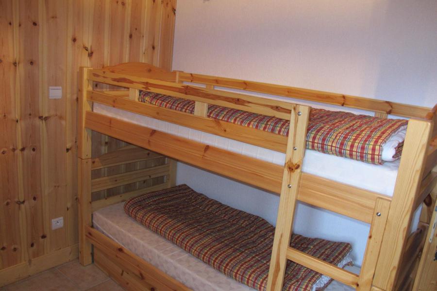 Skiverleih 5-Zimmer-Appartment für 8 Personen (016P) - Résidence la Tour du Merle - Champagny-en-Vanoise - Schlafzimmer