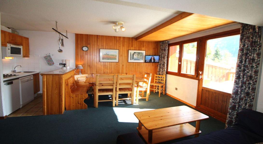 Rent in ski resort 3 room apartment 6 people (052CL) - Résidence le Centre - Champagny-en-Vanoise