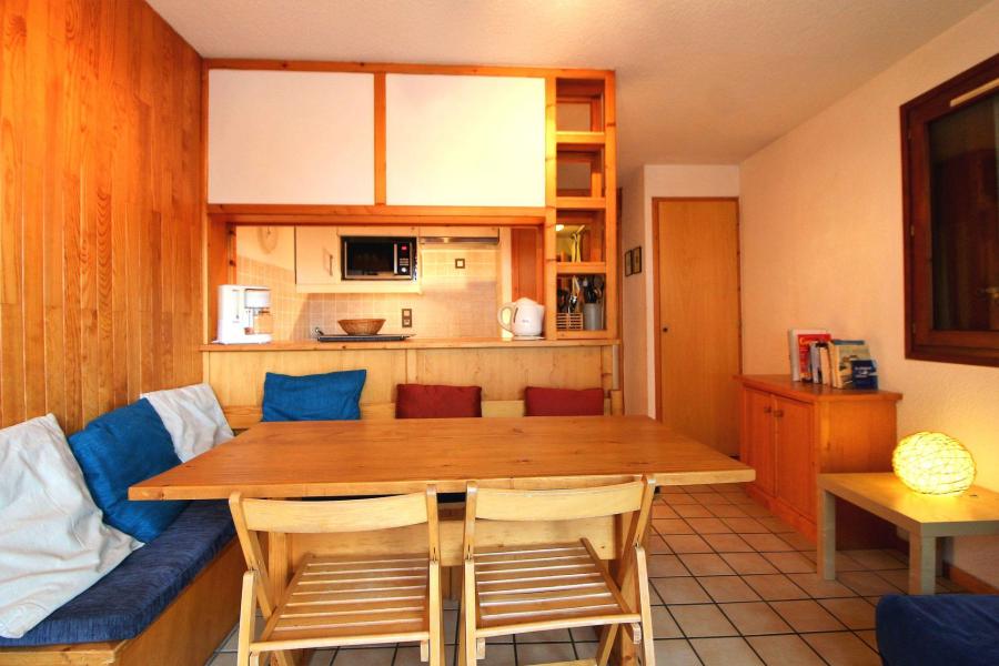 Rent in ski resort 2 room apartment sleeping corner 6 people (001CL) - Résidence le Centre - Champagny-en-Vanoise