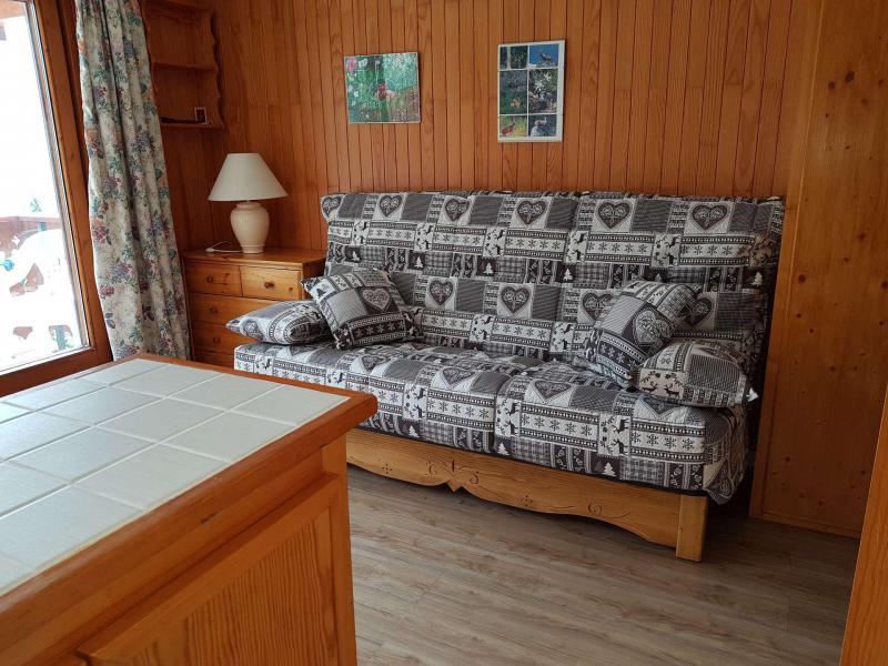 Rent in ski resort 2 room apartment sleeping corner 6 people (026CL) - Résidence le Chardonnet - Champagny-en-Vanoise - Settee