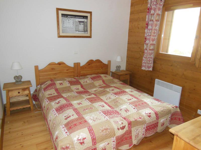 Rent in ski resort 3 room apartment 6 people (C5P) - Résidence les Alpages - Champagny-en-Vanoise - Bedroom