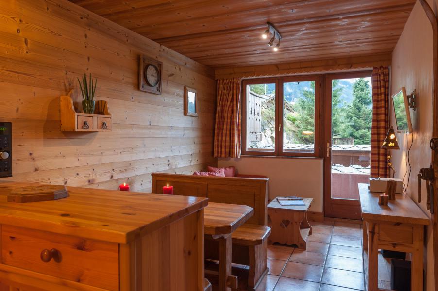 Ski verhuur Appartement 3 kamers 4 personen - Résidence les Edelweiss - Champagny-en-Vanoise - Woonkamer