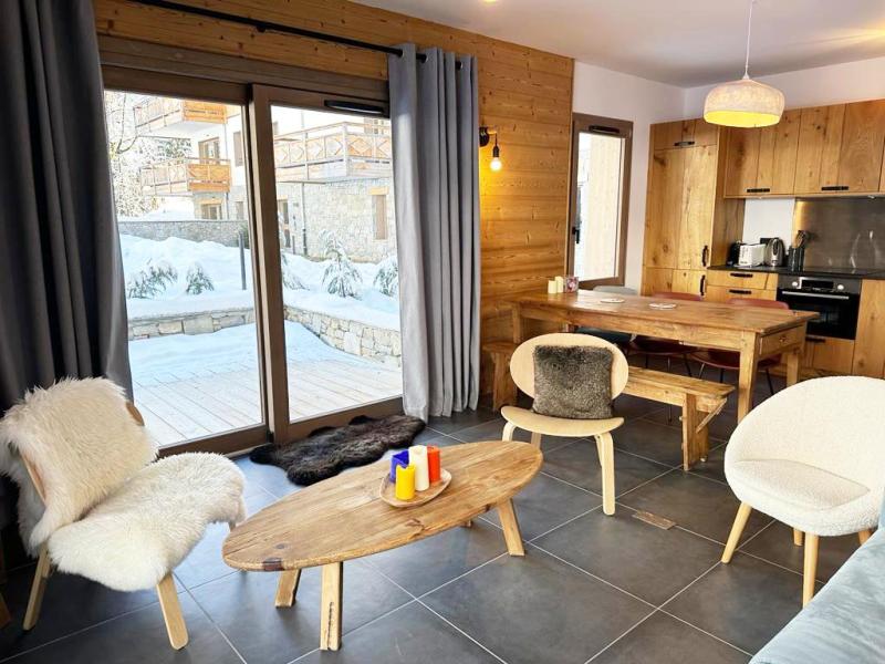 Rent in ski resort 3 room apartment sleeping corner 7 people (B04) - Résidence les Terrasses de la Vanoise - Champagny-en-Vanoise - Living room