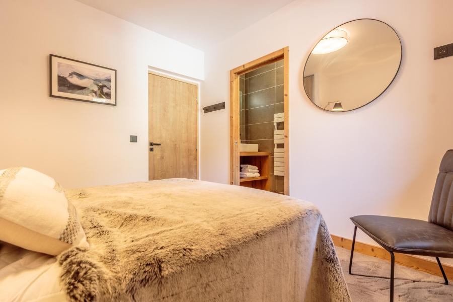 Rent in ski resort 5 room apartment 10 people (A02) - Résidence les Terrasses de la Vanoise - Champagny-en-Vanoise - Bedroom