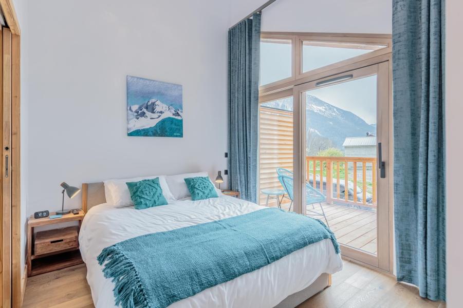 Rent in ski resort 5 room apartment 10 people (A22) - Résidence les Terrasses de la Vanoise - Champagny-en-Vanoise - Bedroom