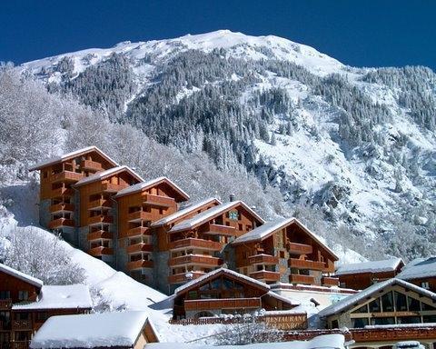 Rent in ski resort Résidence Tour du Merle - Champagny-en-Vanoise - Winter outside
