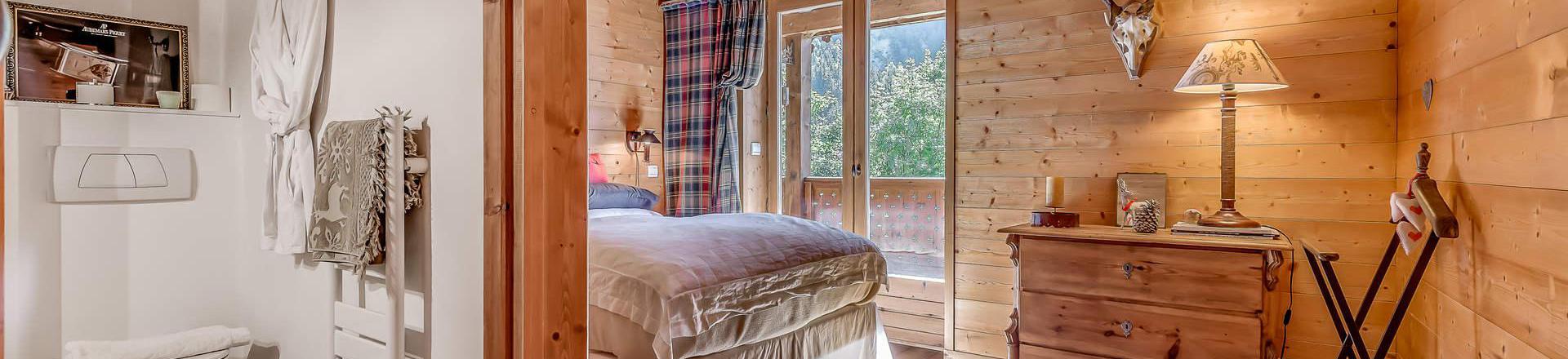 Rent in ski resort 7 room chalet 12 people (CH) - Chalet Alpaga - Champagny-en-Vanoise - Apartment