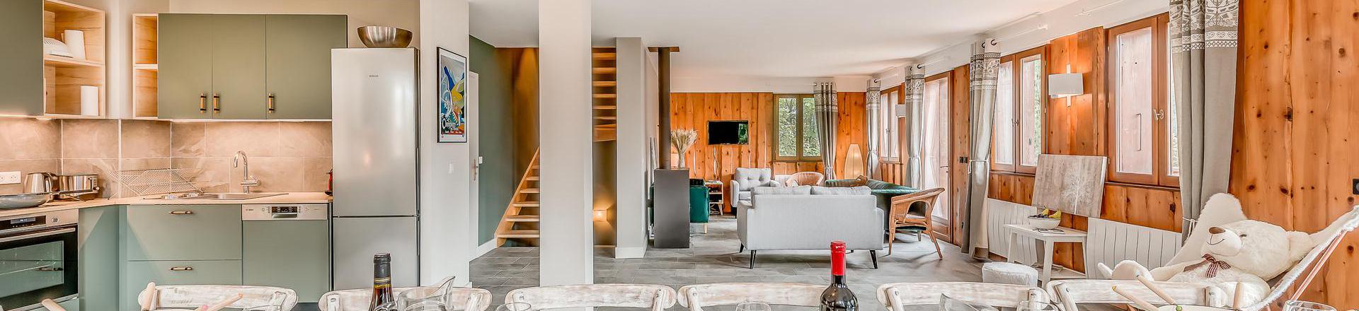 Rent in ski resort 9 room chalet 14 people (CH) - Chalet Baratte - Champagny-en-Vanoise - Apartment