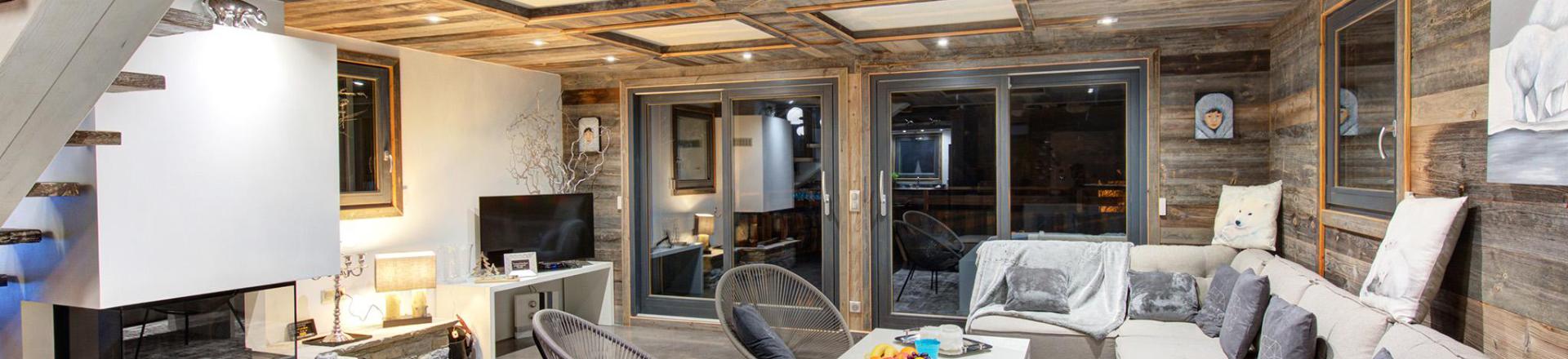 Rent in ski resort Chalet Mountain Paradise - Champagny-en-Vanoise - Living room