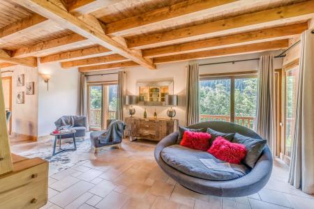 Rent in ski resort 7 room triplex chalet 10-12 people (CH) - Chalet Alideale - Champagny-en-Vanoise - Living room
