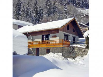 Vacances en montagne Chalet Carella - Champagny-en-Vanoise - Extérieur hiver