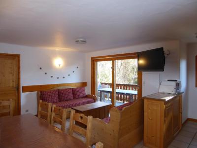 Rent in ski resort 4 room apartment 8 people (2) - Chalet Cristal - Champagny-en-Vanoise - Living room