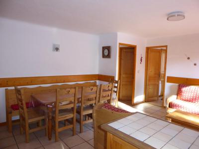 Wynajem na narty Apartament 4 pokojowy 8 osób (2) - Chalet Cristal - Champagny-en-Vanoise - Pokój gościnny