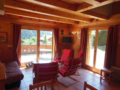 Rent in ski resort 6 room apartment 10 people (CH) - Chalet les Soldanelles - Champagny-en-Vanoise - Living room