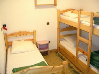 Rent in ski resort 2 room apartment 5 people (C003CL) - Les Hauts de Planchamp - Campanule - Champagny-en-Vanoise - Bunk beds