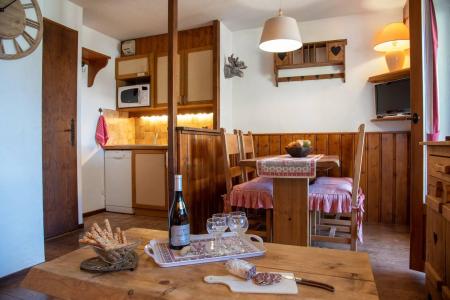 Skiverleih 2-Zimmer-Appartment für 4 Personen (12) - Résidence Club Alpina - Champagny-en-Vanoise - Wohnzimmer