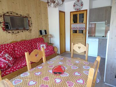 Skiverleih 3 Zimmer Maisonettewohnung für 4 Personen (CHARDON) - Résidence Flor'Alpes - Champagny-en-Vanoise - Wohnzimmer
