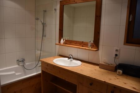 Location au ski Appartement 3 pièces 6 personnes (BRUYERE) - Résidence Flor'Alpes - Champagny-en-Vanoise - Salle de bain