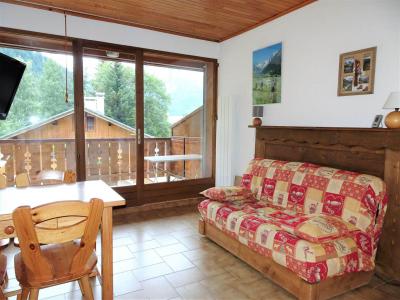 Rent in ski resort Studio sleeping corner 4 people (CAMPANUL) - Résidence Flor'Alpes - Champagny-en-Vanoise - Living room
