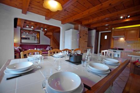 Rent in ski resort 6 room triplex apartment 12 people (002CH) - Résidence l'Echayer - Champagny-en-Vanoise - Dining area