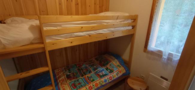 Skiverleih 3-Zimmer-Appartment für 4 Personen (006CL) - Résidence la Tour du Merle - Champagny-en-Vanoise - Schlafzimmer