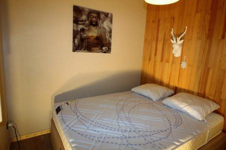 Rent in ski resort 2 room apartment sleeping corner 4 people (035CL) - Résidence le Centre - Champagny-en-Vanoise - Double bed