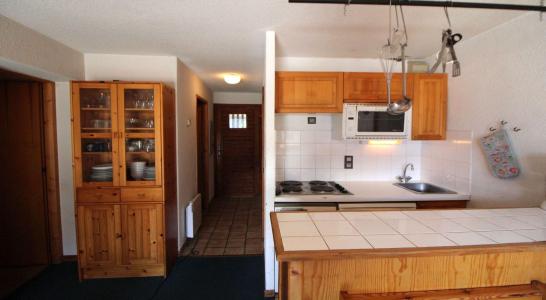 Rent in ski resort 3 room apartment 6 people (052CL) - Résidence le Centre - Champagny-en-Vanoise