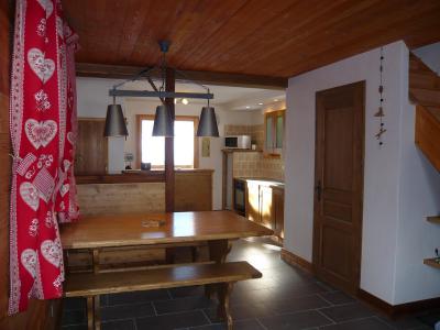 Rent in ski resort 3 room chalet 7 people - Résidence les Edelweiss - Champagny-en-Vanoise - Dining area