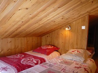 Skiverleih 3-Zimmer-Appartment für 5 Personen - Résidence les Edelweiss - Champagny-en-Vanoise - Schlafzimmer