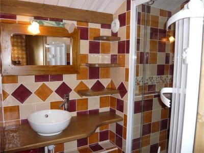 Alquiler al esquí Apartamento 3 piezas para 5 personas - Résidence les Edelweiss - Champagny-en-Vanoise - Cuarto de baño con ducha